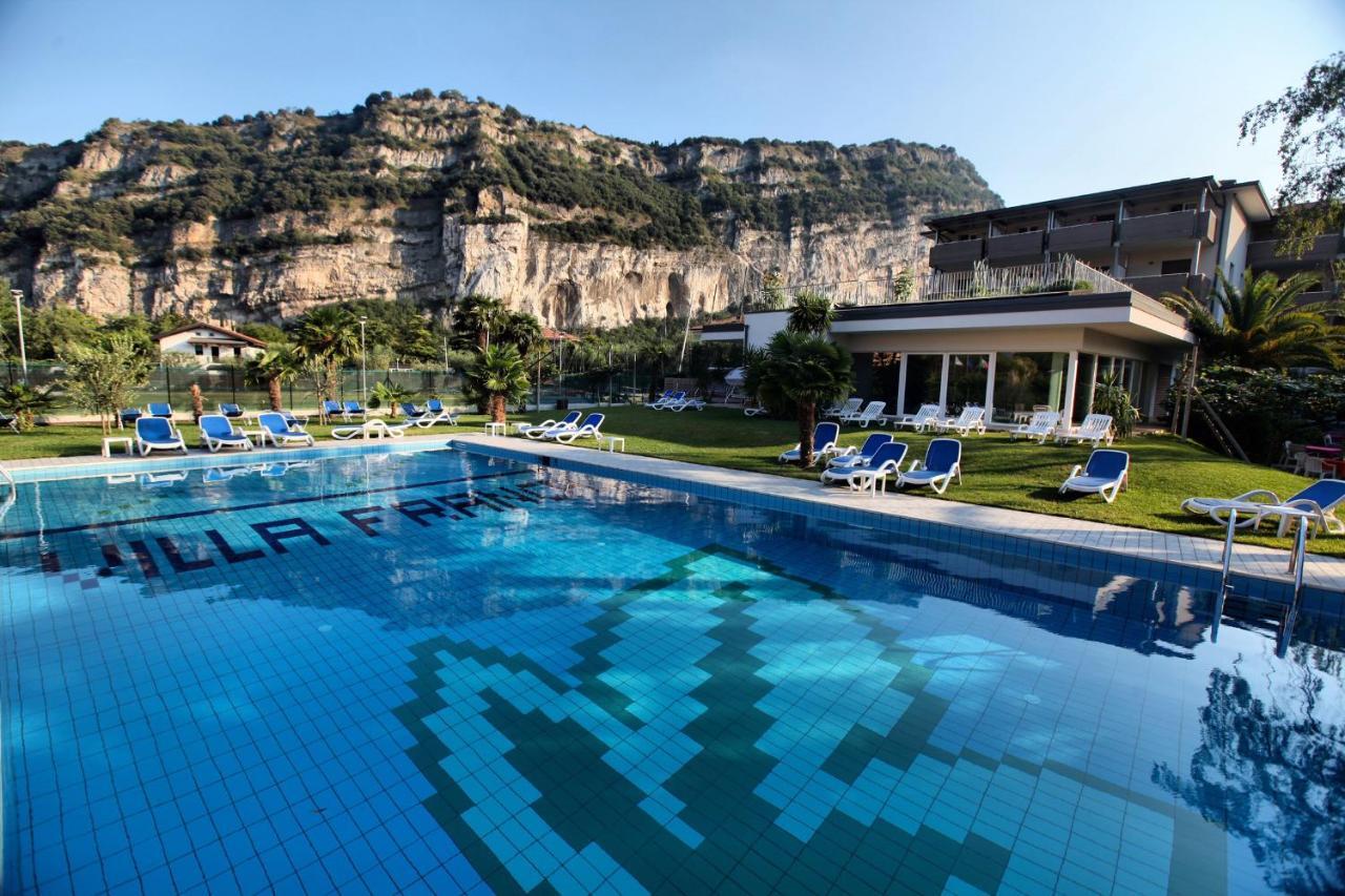 Villa Franca Nago Eksteriør billede