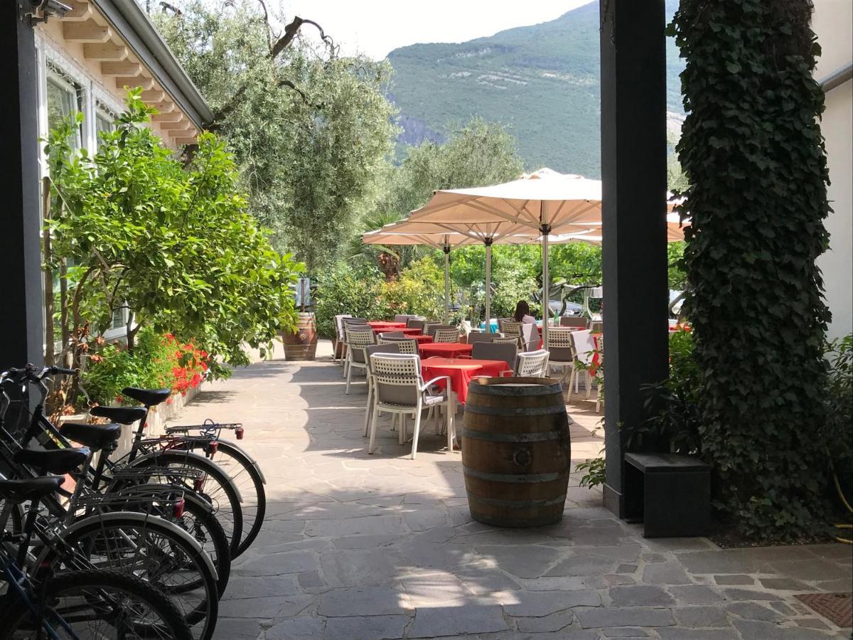 Villa Franca Nago Eksteriør billede